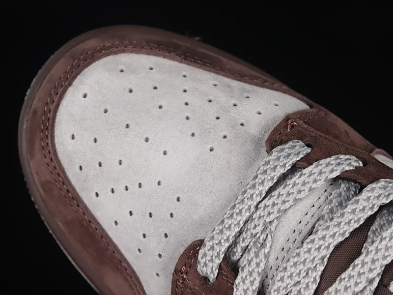 All Categories Nk SB Dunk Series Nk SB Dunk Low Low-top sneakers Otomo Katsuhiro x Nk SB Dunk Low "Steamboy OST" Creative customization collaboration Otomo Katsuhiro co-branded SB low-top sports and leisure sneakers DD9606-123